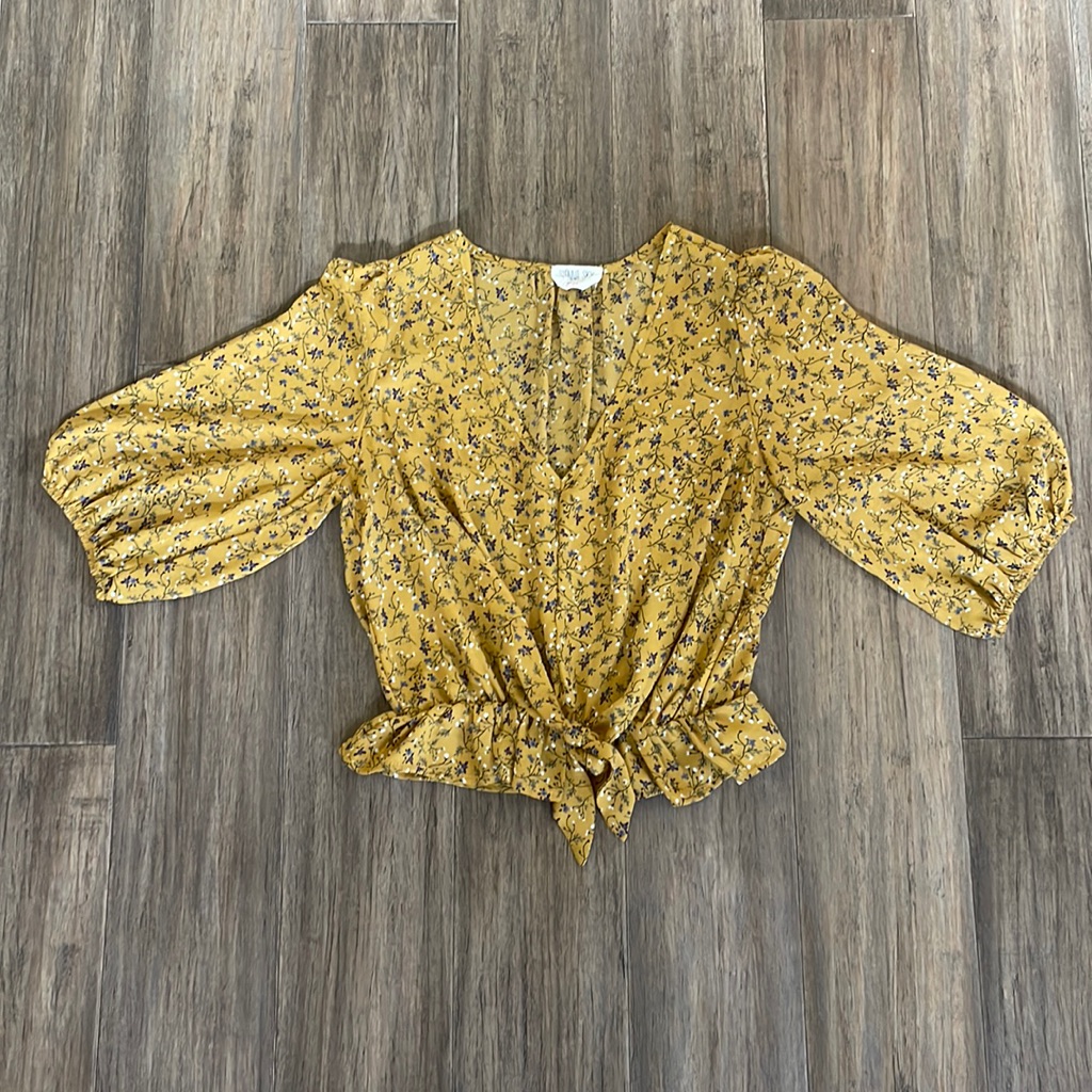 Extra Small Flowered Blouse